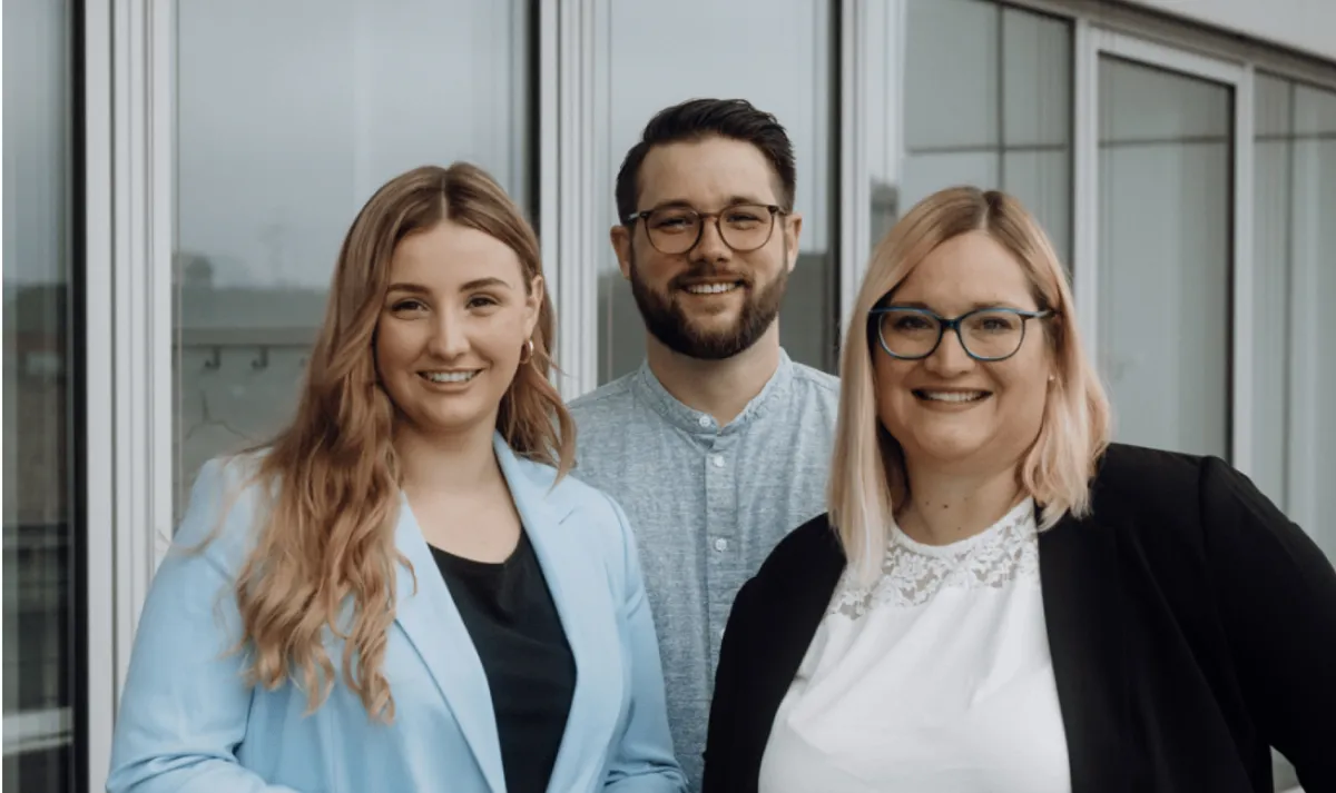 contact team